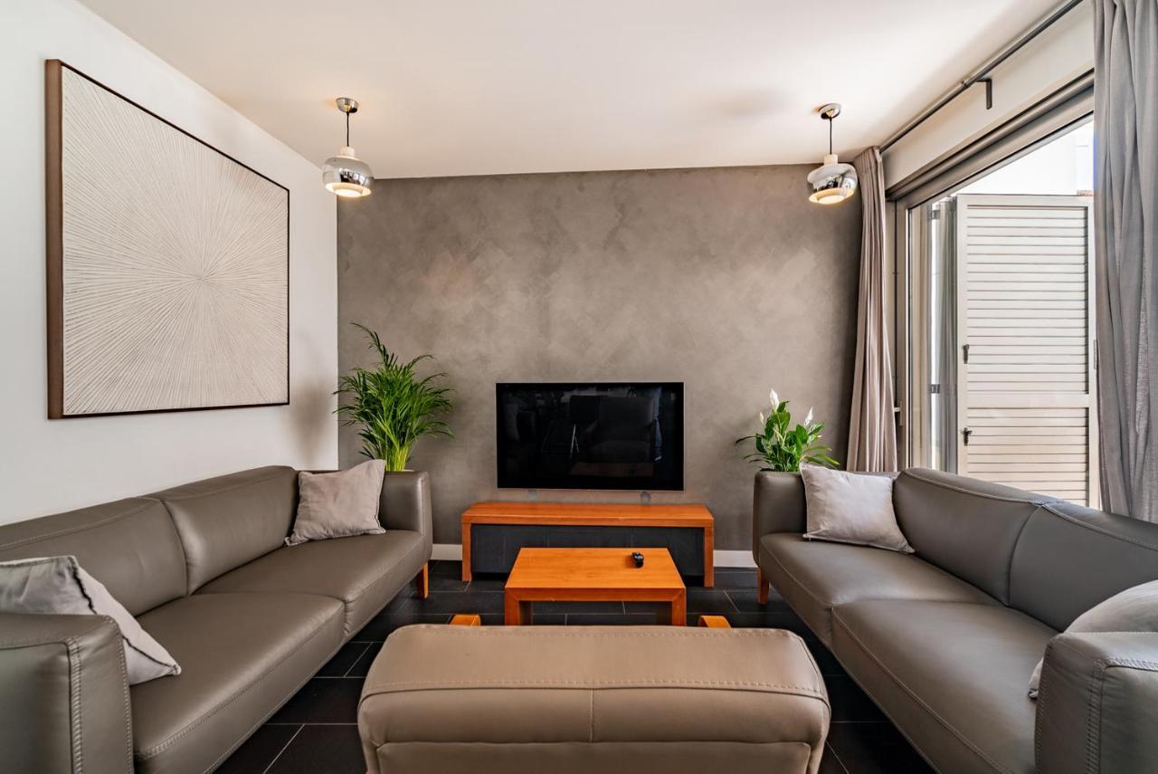 Vlvilla - Villa De Lujo En Valencia Con Piscina Privada Y Sala De Cine Burjassot Eksteriør billede