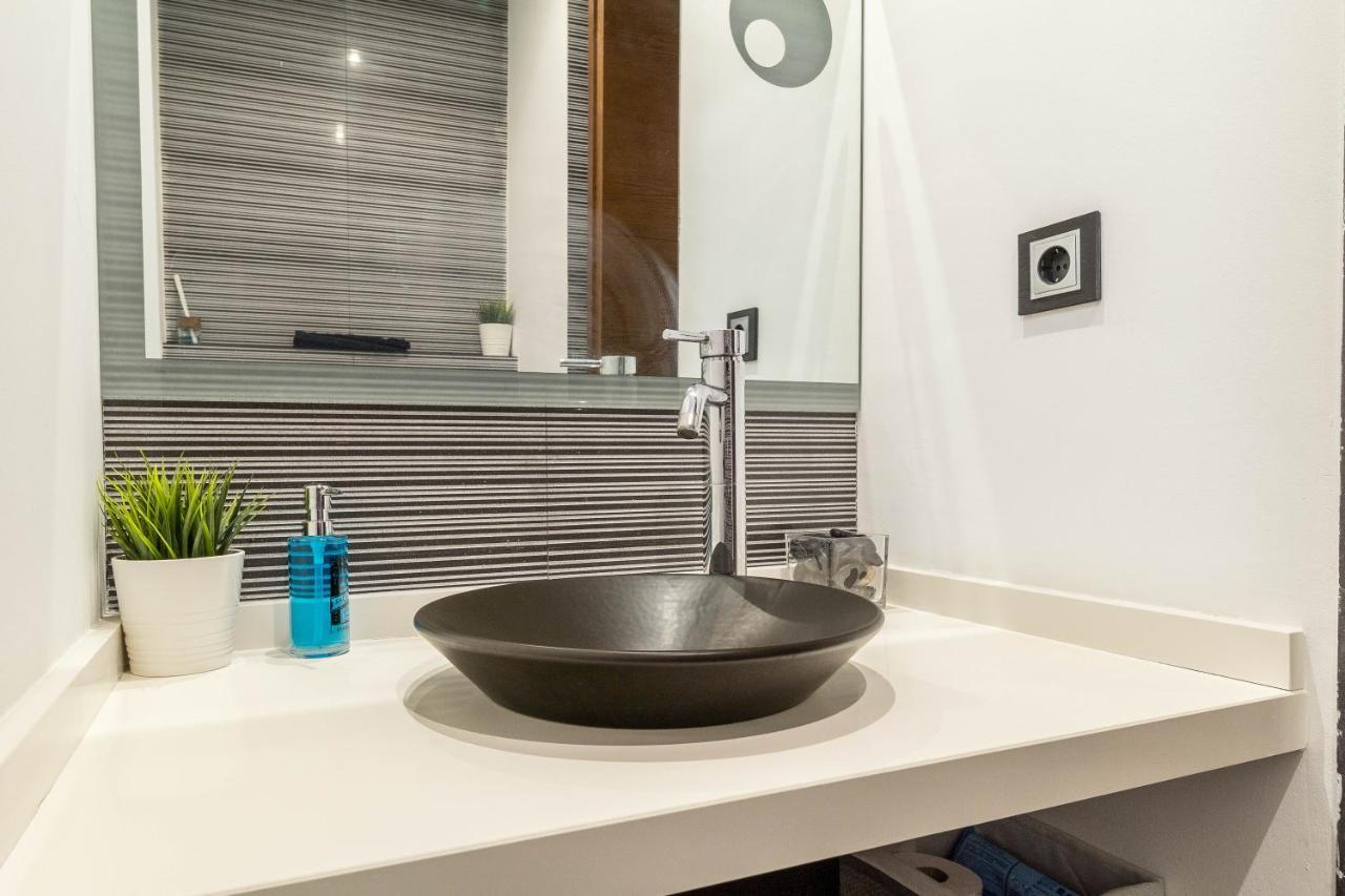 Vlvilla - Villa De Lujo En Valencia Con Piscina Privada Y Sala De Cine Burjassot Eksteriør billede